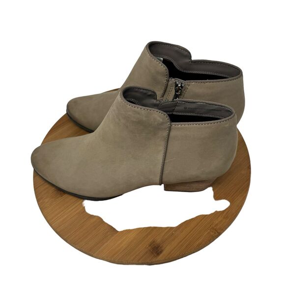 Blondo Villa Ankle Bootie Beige Leather Nubuck Suede Waterproof Womens Size 12 - Picture 4 of 8